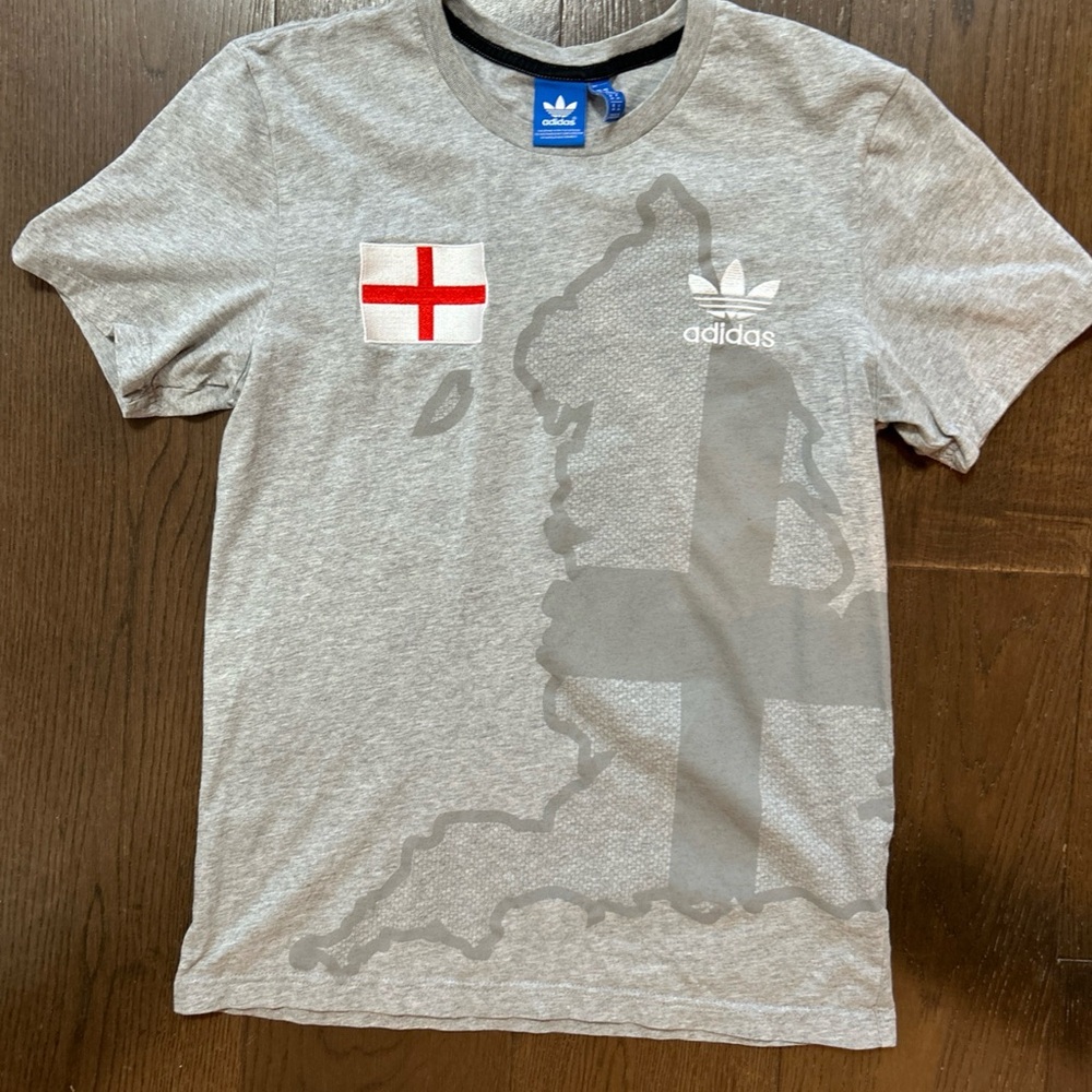 Adidas England 2016 Graphic Football T-Shirt Size Medium Excellent Condition